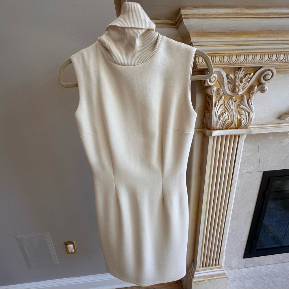Moda International - Picture 3 of 14